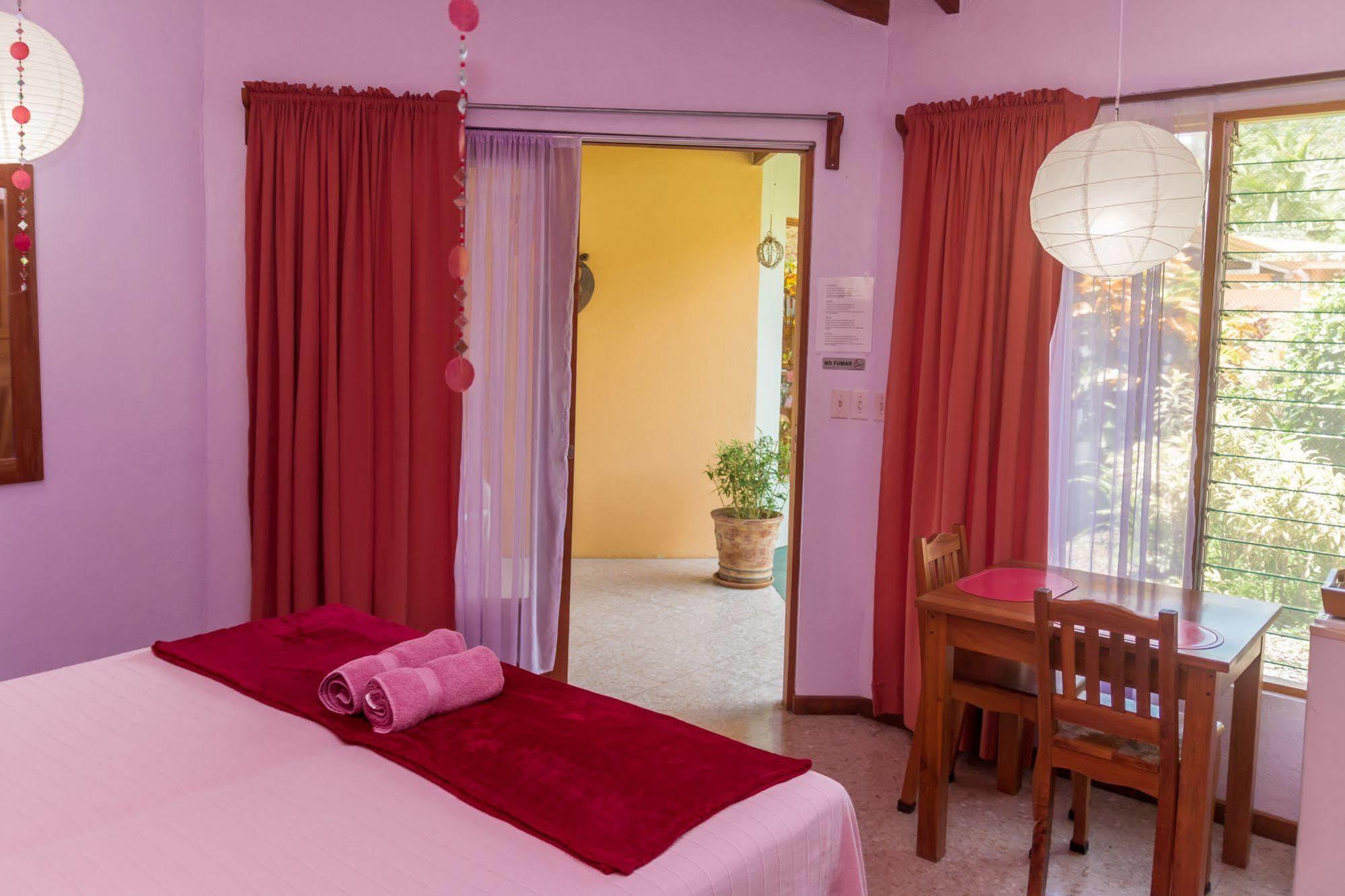 Vista Atenas Bed And Breakfast Mercedes  Екстер'єр фото